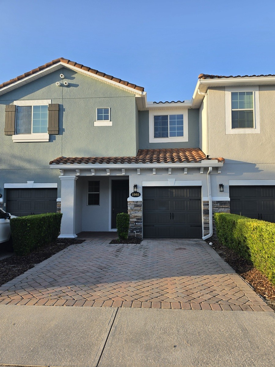 1981 Saffron Ct