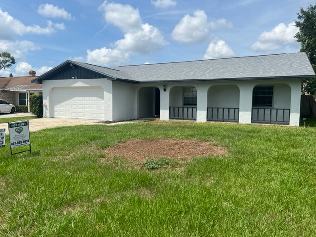 3238 Black Pine Ave.